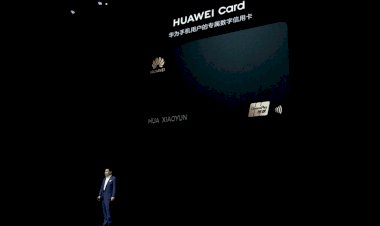 هواوي تكشف عن بطاقتها الائتمانية الجديدة Huawei Card